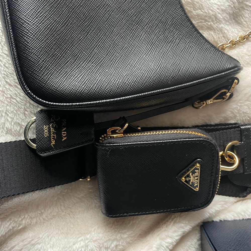 Prada Bag- 2005 Re-Edition Saffiano leather bag - Picture 4 of 9